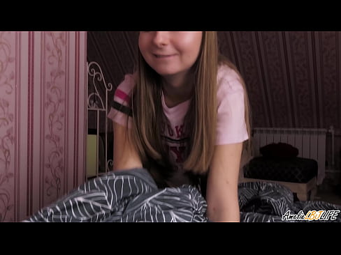 ❤️ Blondina îi suge adânc prietenei ei și primește spermă în gură ️❌ at ro.com-porn-kai.ru ❌❤